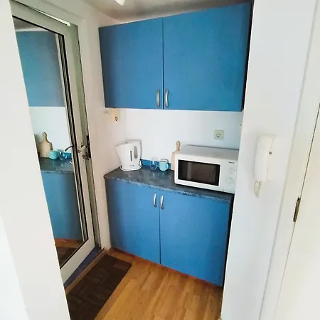 Appartamento Lira Sto Pomorie