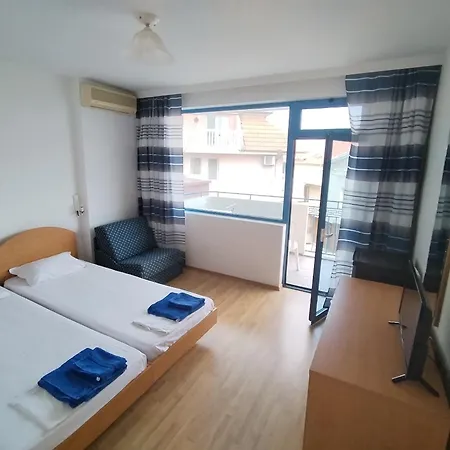 Lira Sto Appartamento Pomorie