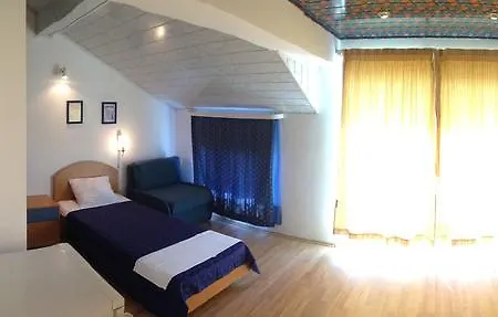 Lira Sto Appartamento *