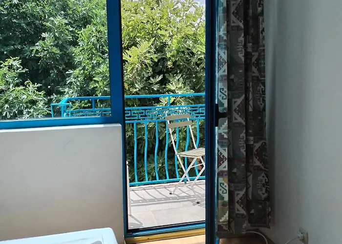 Apartment Lira Sto *