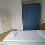 Appartement Lira Sto *