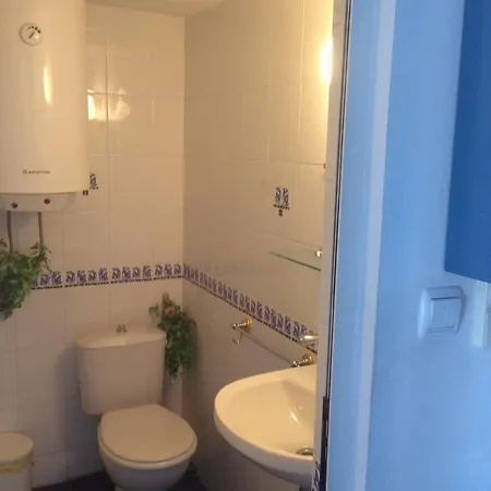 Lira Sto Apartman