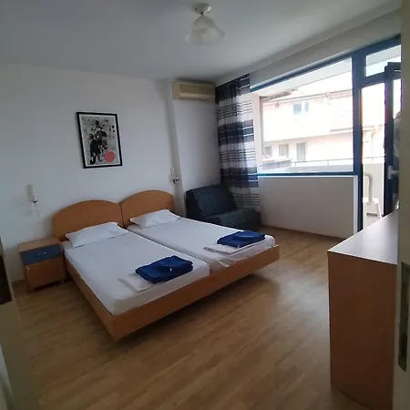 Apartment Lira Sto