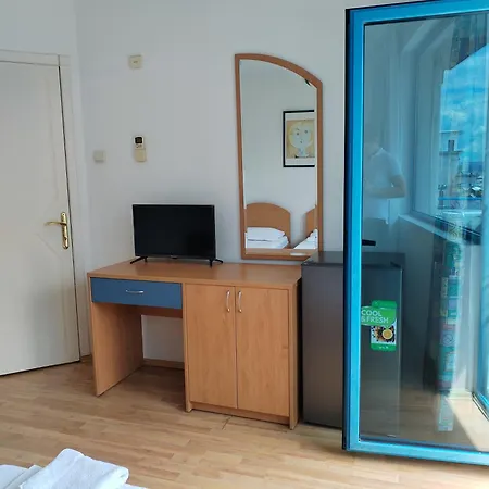 Apartmán Lira Sto *