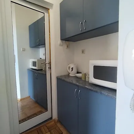Apartment Lira Sto Pomorie