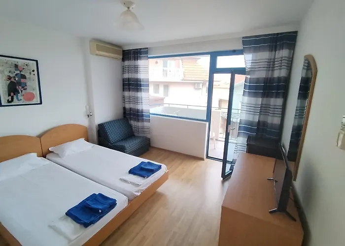 Lira Sto Lägenhet Pomorie